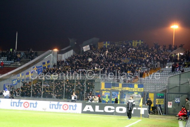 Udinese_-_Hellas_Verona_1801.JPG