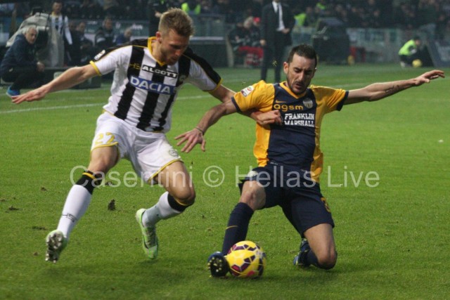 Udinese_-_Hellas_Verona_1024.JPG