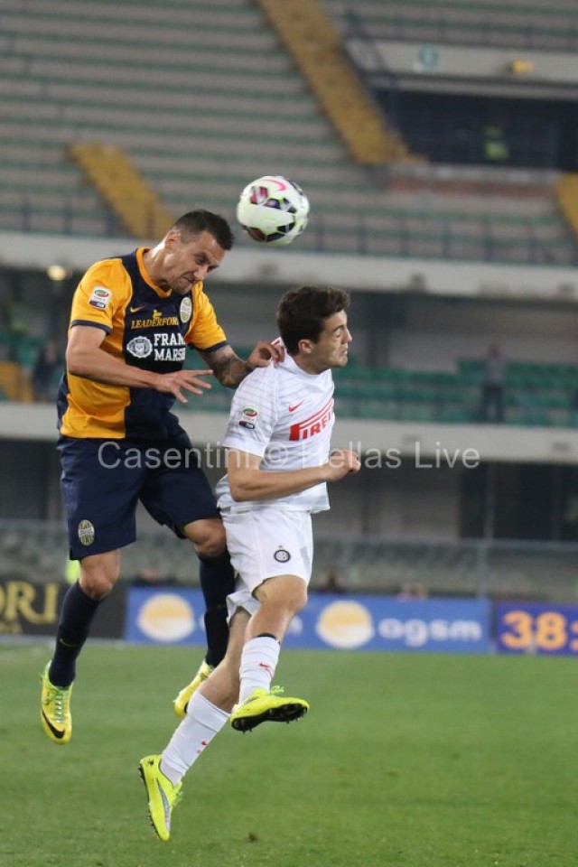 Hellas_Verona_-_Inter_2015.JPG